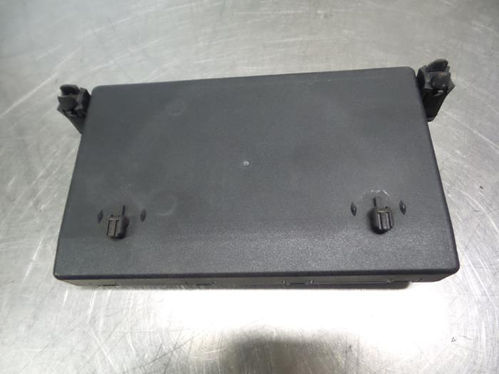 Computer Body Control van een Mercedes-Benz C Combi (S203) 2.6 C-240 18V 2001