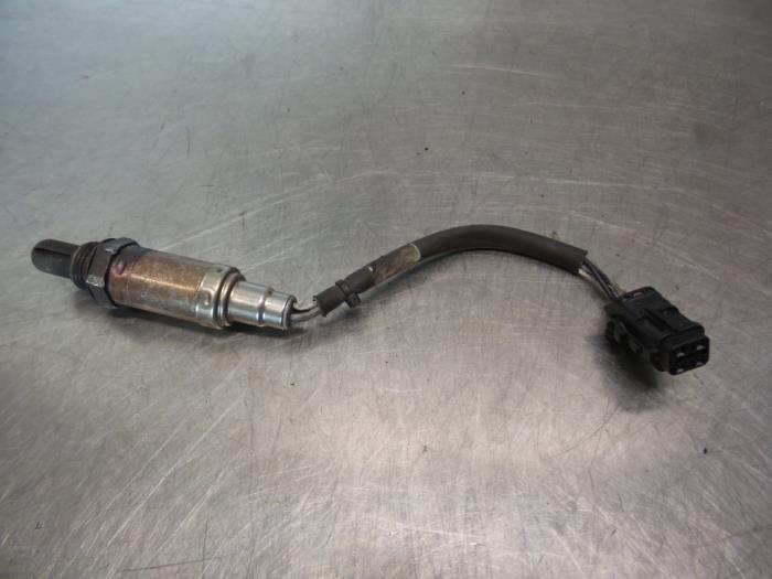 Gebruikte Lambda Sonde Hyundai Coupe 2.0i 16V Prijs € 25,00 Margeregeling aangeboden door Autodemontagebedrijf Otte