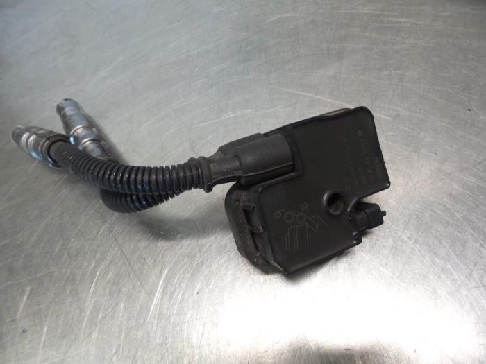 Gebruikte Bobine Mercedes C Combi (S203) 2.6 C-240 18V Prijs € 15,00 Margeregeling aangeboden door Autodemontagebedrijf Otte