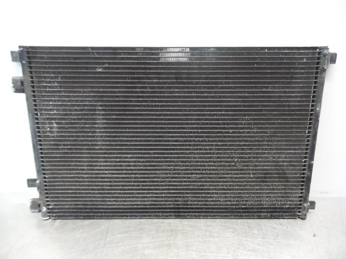 Gebruikte Airco Condensor Renault Megane II Grandtour (KM) 1.5 dCi 100 Prijs € 50,00 Margeregeling aangeboden door Autodemontagebedrijf Otte