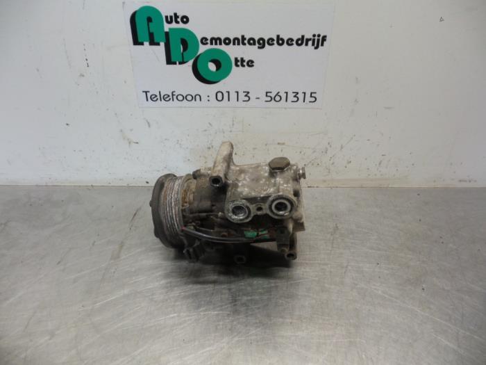 Gebruikte Aircopomp Ford Ka I 1.3i Prijs € 15,00 Margeregeling aangeboden door Autodemontagebedrijf Otte