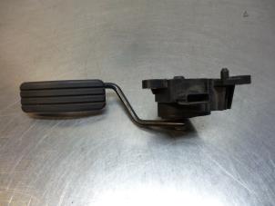 Gebruikte Gaspedaalpositie Sensor Renault Scénic II (JM) 1.9 dCi 120 Prijs € 20,00 Margeregeling aangeboden door Autodemontagebedrijf Otte