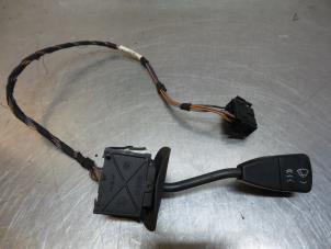 Gebruikte Ruitenwis Schakelaar BMW 3 serie (E36/2) 316i Prijs € 15,00 Margeregeling aangeboden door Autodemontagebedrijf Otte