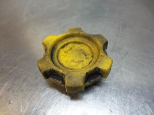 Gebruikte Oliedop Rover 75 1.8 16V Classic Prijs € 5,00 Margeregeling aangeboden door Autodemontagebedrijf Otte