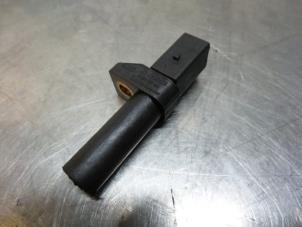 Gebruikte Krukas sensor Smart City-Coupé 0.6 Turbo i.c. Smart&Pulse Prijs € 25,00 Margeregeling aangeboden door Autodemontagebedrijf Otte