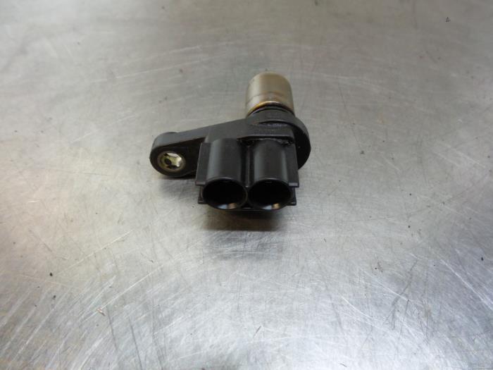 Gebruikte Krukas sensor Toyota Yaris (P1) 1.0 16V VVT-i Prijs € 15,00 Margeregeling aangeboden door Autodemontagebedrijf Otte