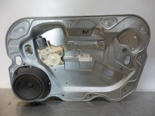 Gebruikte Ruitmechaniek 4Deurs rechts-voor Ford Focus 2 Wagon 1.6 TDCi 16V 110 Prijs € 20,00 Margeregeling aangeboden door Autodemontagebedrijf Otte