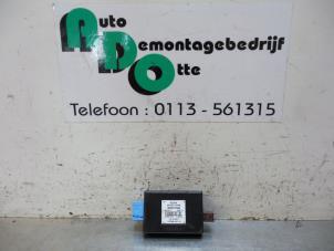 Gebruikte Alarm relais Peugeot 807 2.2 HDiF 16V Prijs € 50,00 Margeregeling aangeboden door Autodemontagebedrijf Otte
