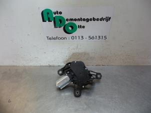 Gebruikte Ruitenwissermotor achter Opel Astra H (L48) 1.6 16V Twinport Prijs € 10,00 Margeregeling aangeboden door Autodemontagebedrijf Otte