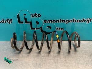 Gebruikte Schroefveer achter Seat Ibiza IV (6J5) 1.2 TDI Ecomotive Prijs € 10,00 Margeregeling aangeboden door Autodemontagebedrijf Otte
