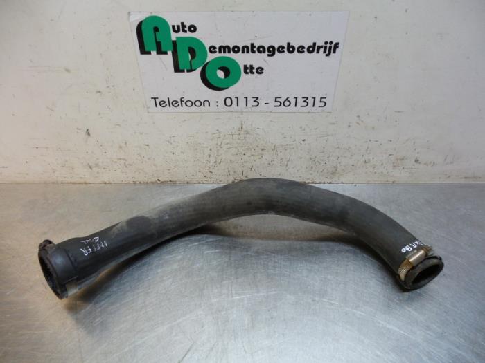 Gebruikte Turboslang Ford Transit 2.4 TDdi 16V Prijs € 30,00 Margeregeling aangeboden door Autodemontagebedrijf Otte