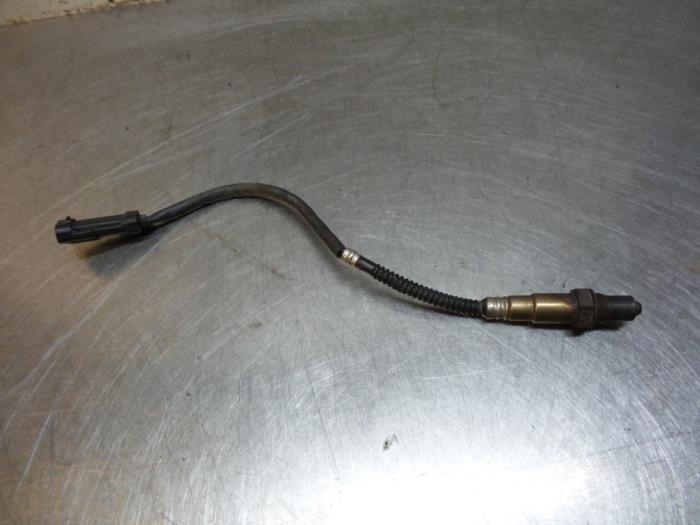 Gebruikte Lambda Sonde Renault Clio II (BB/CB) 1.4 16V Prijs € 15,00 Margeregeling aangeboden door Autodemontagebedrijf Otte