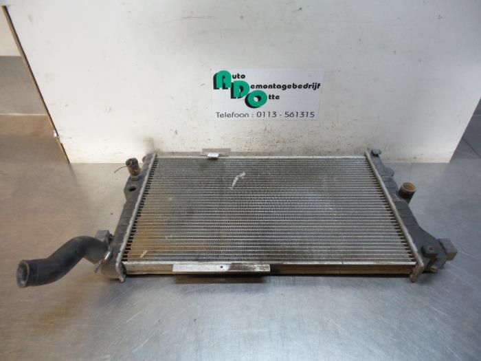 Gebruikte Radiateur Opel Calibra 2.0i Prijs € 40,00 Margeregeling aangeboden door Autodemontagebedrijf Otte