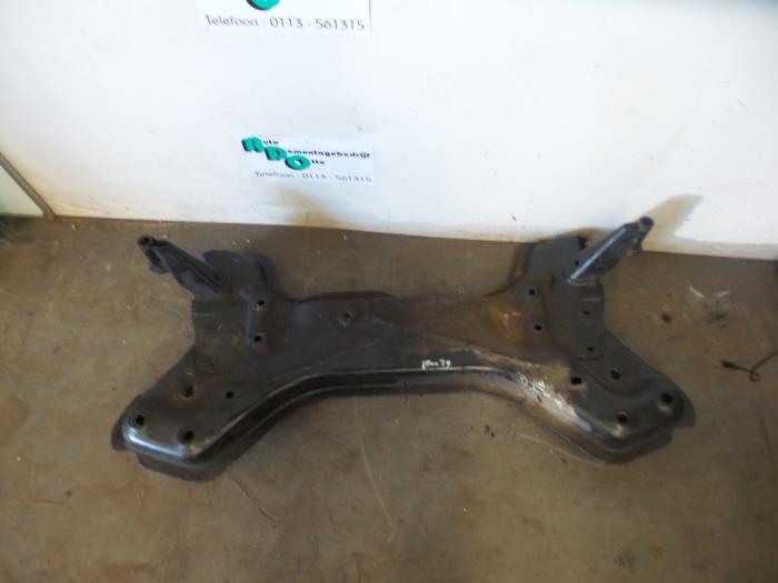 Gebruikte Subframe Peugeot Boxer (U9) 2.2 HDi 120 Euro 4 Prijs € 125,00 Margeregeling aangeboden door Autodemontagebedrijf Otte