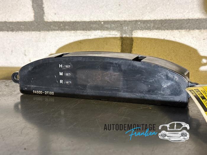 Gebruikte Display Interieur Kia Cerato 1.6 16V Prijs € 20,00 Margeregeling aangeboden door Franken Autodemontage B.V.