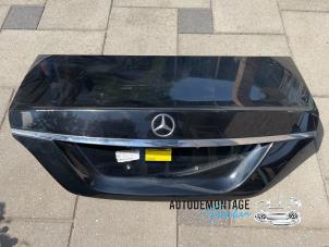 Gebruikte Achterklep Mercedes CLS (C218) 350 CGI BlueEfficiency 3.5 V6 24V Prijs € 250,00 Margeregeling aangeboden door Franken Autodemontage B.V.