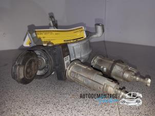 Gebruikte Sleutel + Contactslot Mitsubishi Colt (Z2/Z3) 1.3 16V Prijs € 60,00 Margeregeling aangeboden door Franken Autodemontage B.V.