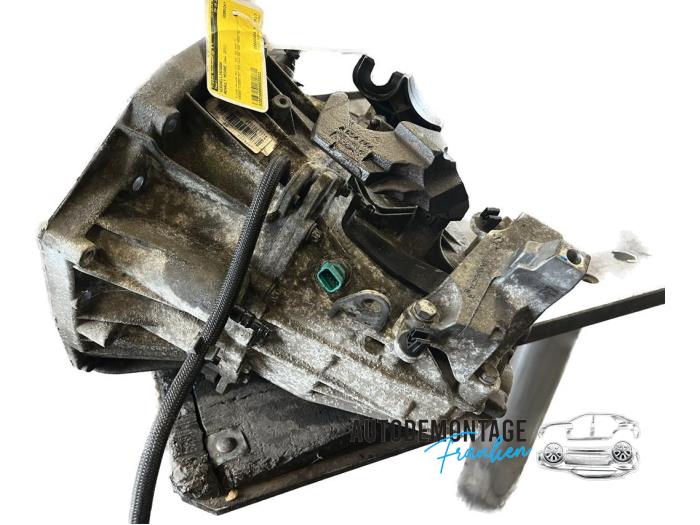 Versnellingsbak van een Renault Megane III Berline (BZ) 1.5 dCi 110 2011