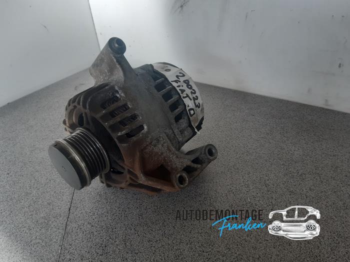 Gebruikte Alternator Fiat Doblo (223A/119) 1.3 JTD 16V Multijet DPF Prijs € 40,00 Margeregeling aangeboden door Franken Autodemontage B.V.