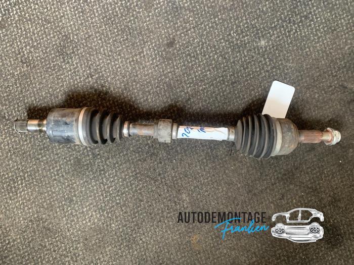 Gebruikte Aandrijfas links-voor Mazda 6 (GH12/GHA2) 2.0i 16V S-VT Prijs € 50,00 Margeregeling aangeboden door Franken Autodemontage B.V.