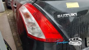 Gebruikte Achterlicht links Suzuki Swift (ZA/ZC/ZD) 1.2 16V Prijs op aanvraag aangeboden door Franken Autodemontage B.V.