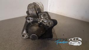 Gebruikte Startmotor Renault Clio III (BR/CR) 1.4 16V Prijs € 35,00 Margeregeling aangeboden door Franken Autodemontage B.V.