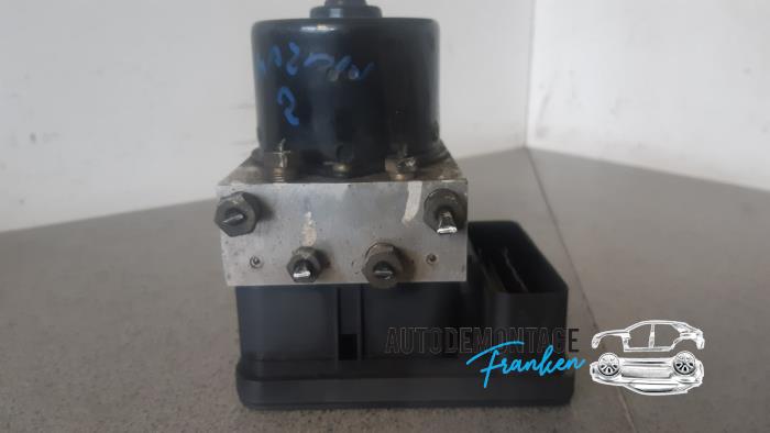 Gebruikte ABS Pomp Mazda 2 (NB/NC/ND/NE) 1.4 16V Prijs € 50,00 Margeregeling aangeboden door Franken Autodemontage B.V.