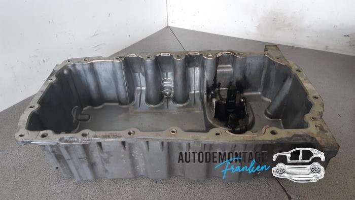 Gebruikte Carterpan Volkswagen Golf V (1K1) 2.0 TDI 16V Prijs € 35,00 Margeregeling aangeboden door Franken Autodemontage B.V.