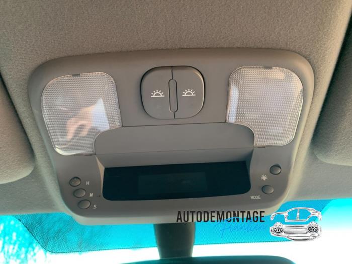 Gebruikte Display Interieur Hyundai Terracan 2.9 CRDi 16V Prijs op aanvraag aangeboden door Franken Autodemontage B.V.