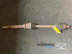 Gebruikte Aandrijfas rechts-voor Volvo C30 (EK/MK) 1.6 16V Prijs € 50,00 Margeregeling aangeboden door Franken Autodemontage B.V.