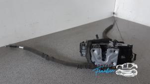 Gebruikte Slotmechaniek Portier 4Deurs links-achter Nissan Micra (K14) 1.0 12V Prijs € 40,00 Margeregeling aangeboden door Franken Autodemontage B.V.
