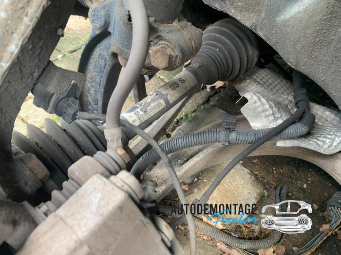 Gebruikte Steekas links-voor Audi A5 (8T3) 2.7 TDI V6 24V Prijs op aanvraag aangeboden door Franken Autodemontage B.V.