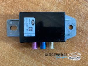 Gebruikte Antenne Versterker Landrover Discovery Sport (LC) 2.2 sd4 16V Prijs € 15,00 Margeregeling aangeboden door Franken Autodemontage B.V.