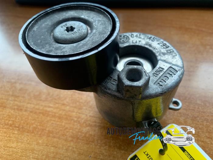 Gebruikte Spanrol Multiriem Volkswagen Transporter/Caravelle T6 2.0 TDI DRF Prijs € 35,00 Margeregeling aangeboden door Franken Autodemontage B.V.