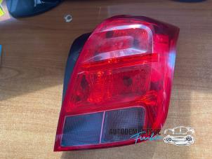Gebruikte Achterlicht rechts Chevrolet Trax 1.4 Turbo 16V 4x4 Prijs € 70,00 Margeregeling aangeboden door Franken Autodemontage B.V.
