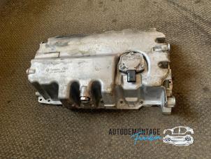 Gebruikte Carterpan Volkswagen Golf VI (5K1) 2.0 TDI 16V Prijs € 35,00 Margeregeling aangeboden door Franken Autodemontage B.V.