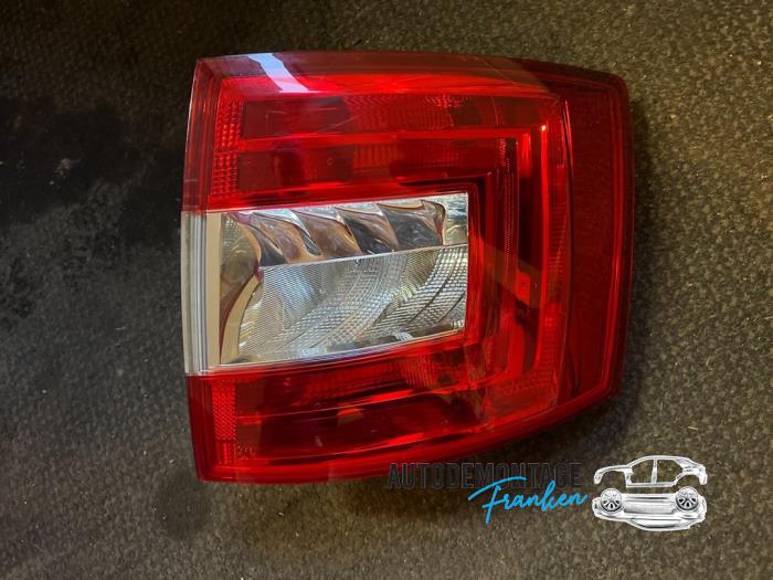 Achterlicht RENAULT KADJAR LED en halogeen | goede prijs & kosten online