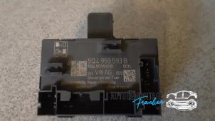 Gebruikte Deur module Seat Leon ST (5FF) 2.0 TDI FR 16V Prijs € 25,00 Margeregeling aangeboden door Franken Autodemontage B.V.