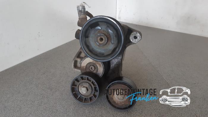 Gebruikte Pomp Servo Fiat Ducato (243/244/245/247) 2.3 JTD 16V Prijs € 50,00 Margeregeling aangeboden door Franken Autodemontage B.V.