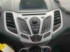 Radio CD Speler van een Ford Fiesta 6 (JA8), 2008 / 2017 1.6 TDCi 16V ECOnetic, Hatchback, Diesel, 1.560cc, 70kW (95pk), FWD, T3JA, 2012-02 / 2015-12 2012