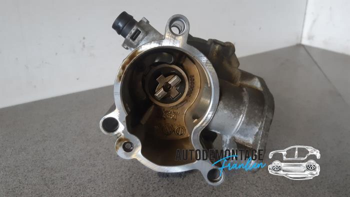 Gebruikte Vacuumpomp (Benzine) Volvo V60 I (FW/GW) 2.0 T3 16V Prijs € 180,00 Margeregeling aangeboden door Franken Autodemontage B.V.