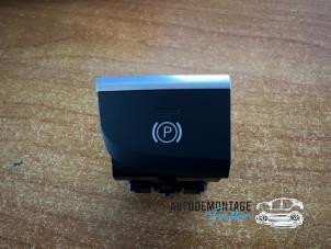 Gebruikte Schakelaar handrem Audi A3 Limousine (8VS/8VM) 2.0 TFSI 16V Quattro Prijs € 20,00 Margeregeling aangeboden door Franken Autodemontage B.V.