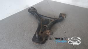 Gebruikte Draagarm links-voor Toyota iQ 1.3 Stop & Start Dual VVT-i 16V Prijs € 35,00 Margeregeling aangeboden door Franken Autodemontage B.V.