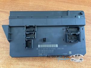 Gebruikte Comfort Module Mercedes Sprinter 3t (906.71) 210 CDI 16V Prijs € 100,00 Margeregeling aangeboden door Franken Autodemontage B.V.