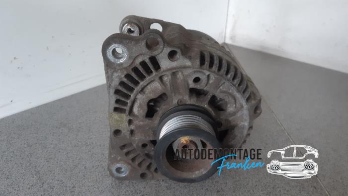 Gebruikte Dynamo Volkswagen Polo III (6N1) 1.4i 60 Prijs € 35,00 Margeregeling aangeboden door Franken Autodemontage B.V.