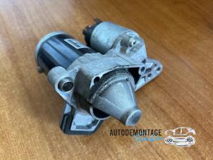 Gebruikte Startmotor Renault Captur (2R) 1.2 TCE 16V EDC Prijs € 35,00 Margeregeling aangeboden door Franken Autodemontage B.V.