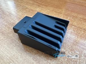 Gebruikte Brandstofpomp module Volkswagen Golf VII (AUA) 1.6 TDI BlueMotion 16V Prijs € 25,00 Margeregeling aangeboden door Franken Autodemontage B.V.