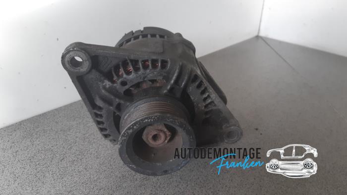 Gebruikte Dynamo Fiat Barchetta (183) 1.8 16V Prijs € 40,00 Margeregeling aangeboden door Franken Autodemontage B.V.