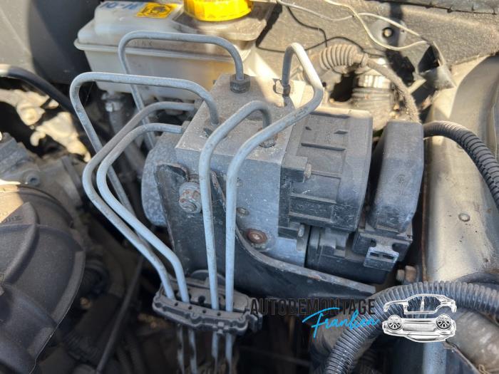 Gebruikte ABS Pomp Fiat Barchetta (183) 1.8 16V Prijs op aanvraag aangeboden door Franken Autodemontage B.V.