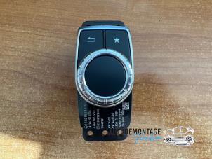 Gebruikte Regelunit Multi Media Mercedes A (W176) 1.6 A-200 16V Prijs € 100,00 Margeregeling aangeboden door Franken Autodemontage B.V.